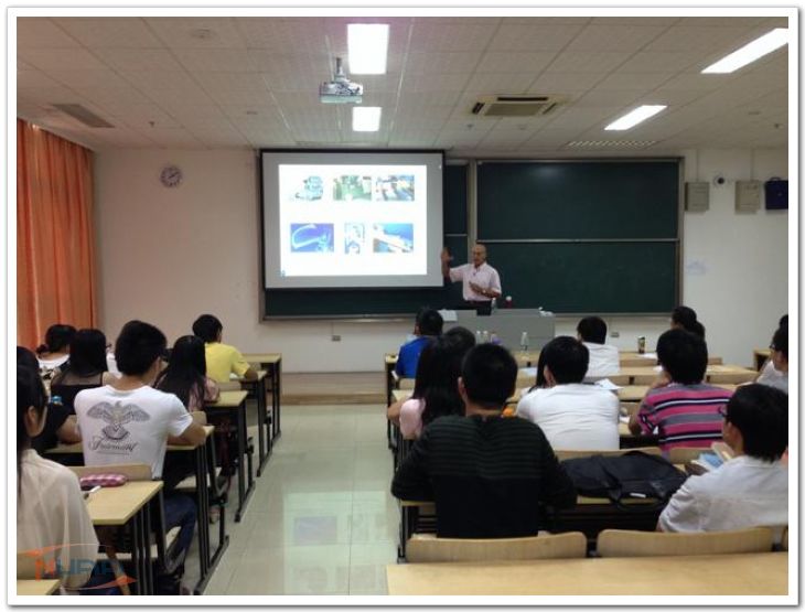  格勒诺布尔大学合作建立运动实验室，专注伤病预防研究  